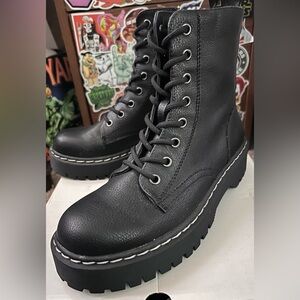 Union Bay Combat Boots - Women’s Size 6